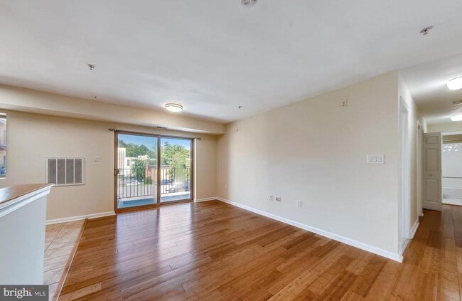 Foto del edificio - 4116 Ames St NE