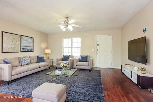 Building Photo - 8813 Cressent Glen Ct