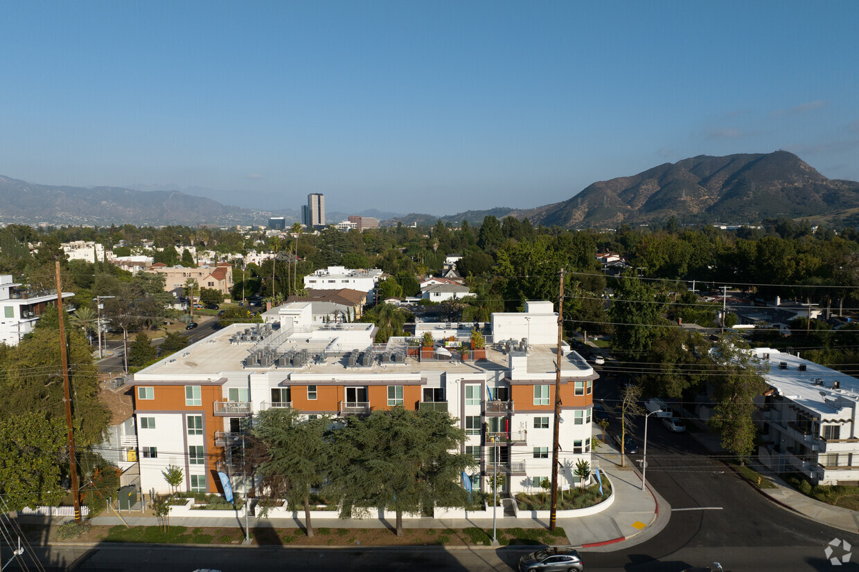 The Centennial - Apartments in Toluca Lake, CA | Apartments.com