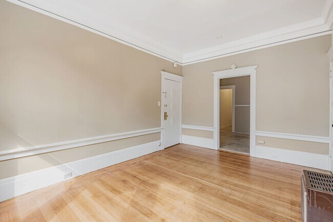 Foto del edificio - 652-656 Clayton Street