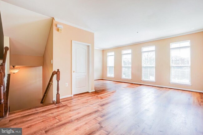Foto del edificio - 5408 Hartfield Ave