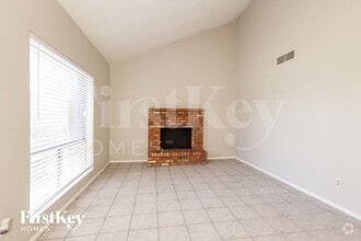 Building Photo - 6740 W Shangri La Rd