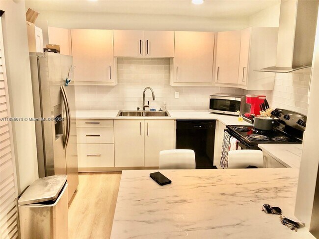 Foto del edificio - 5100 SW 41st St
