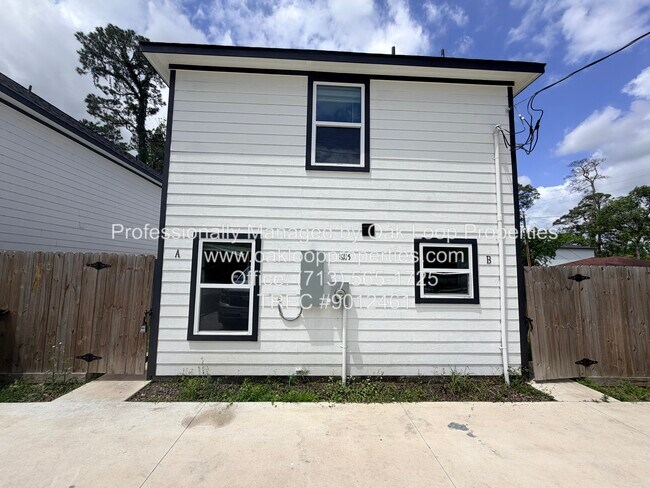 Foto del edificio - 8115 Denton St