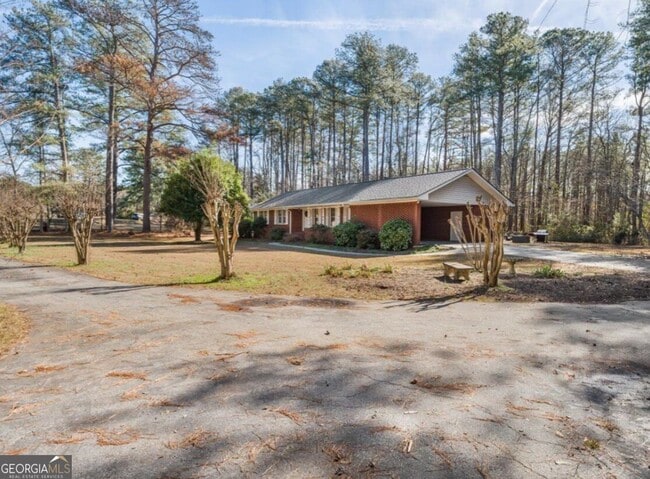 Building Photo - 1600 GA-92