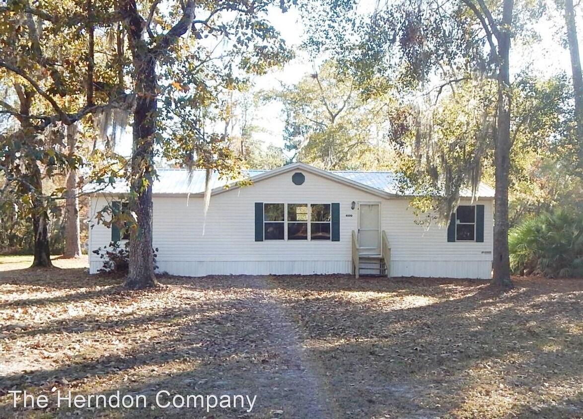 3 br, 2 bath House 4000 Pintail Way House for Rent in Lake Park, GA