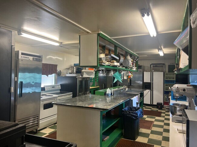 Foto del edificio - Maryville 37804 - COMMERCIAL KITCHEN for R...
