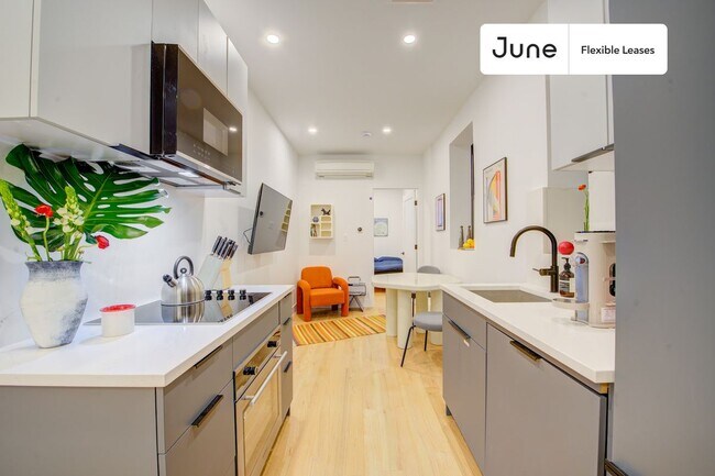 Foto del edificio - Functional ROOM at The Central Park Manhattan House