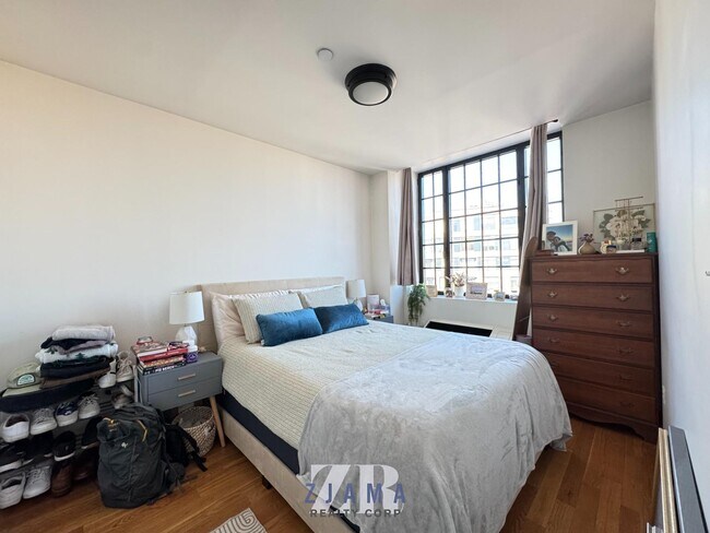 Foto del edificio - 976 Fulton St
