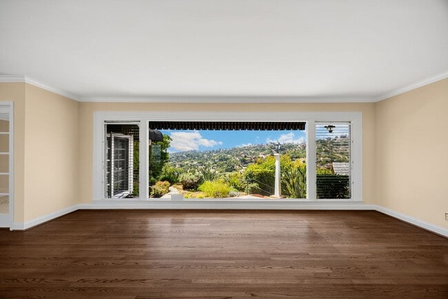 Building Photo - Charming La Habra Heights Home with Scenic Views – 2 Bed, 2 Bath