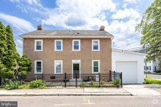 Building Photo - 54 Grant St