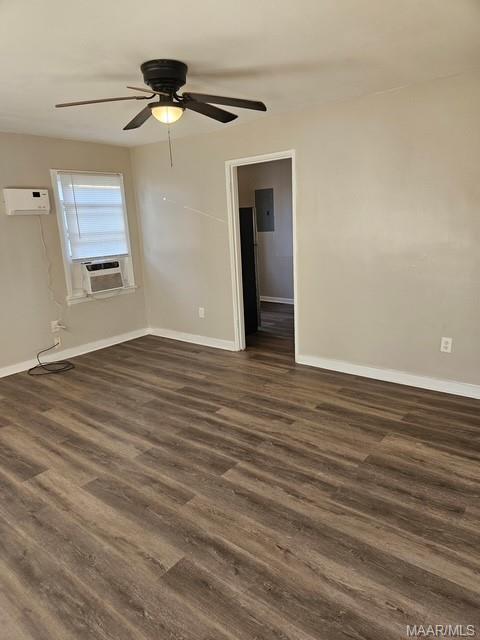 Building Photo - 305 Chisholm St