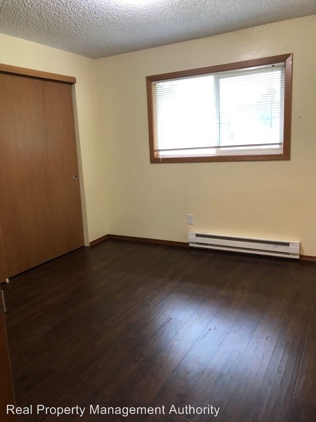 Foto del edificio - 2 br, 1 bath House - 646 Bozarth Avenue