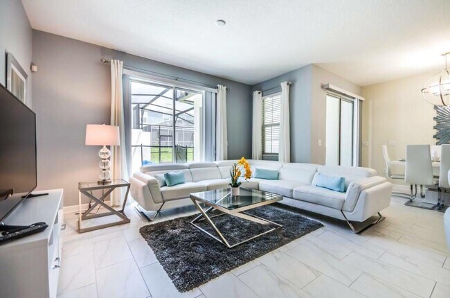 Building Photo - 9063 Dogleg Dr