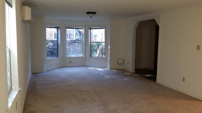 Living Room - 2623 H St