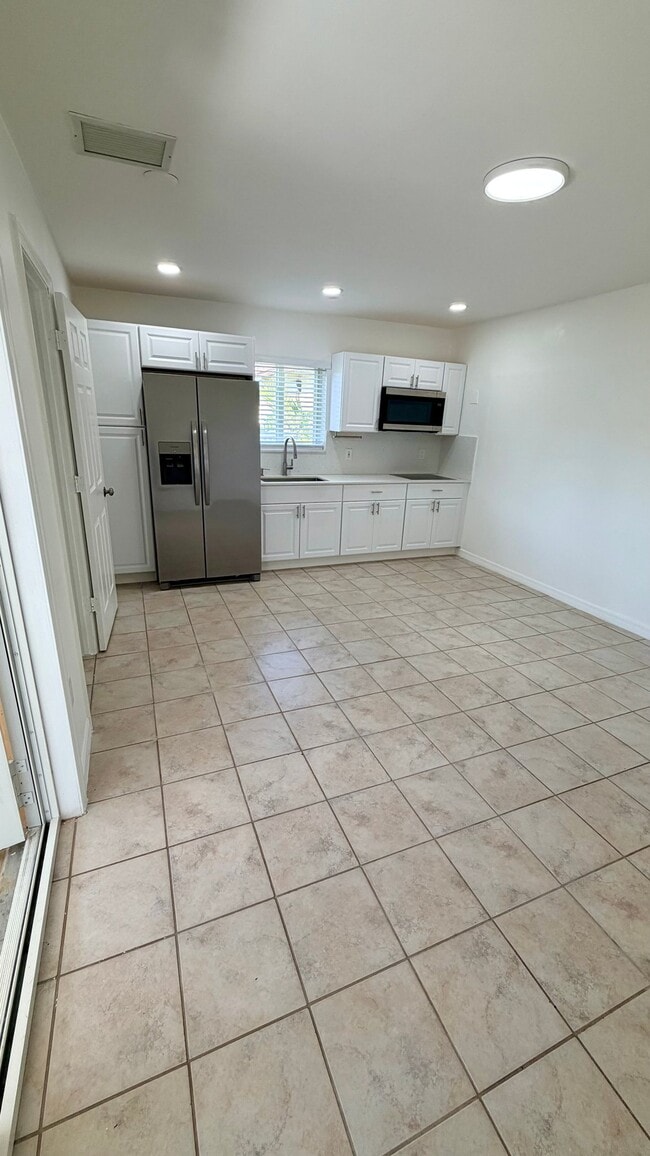 Building Photo - 2712 SW 118th Ct