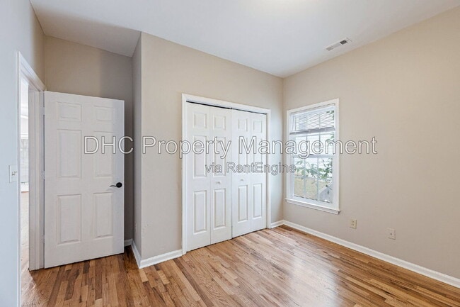 Building Photo - 1145 Lookout Ave NW
