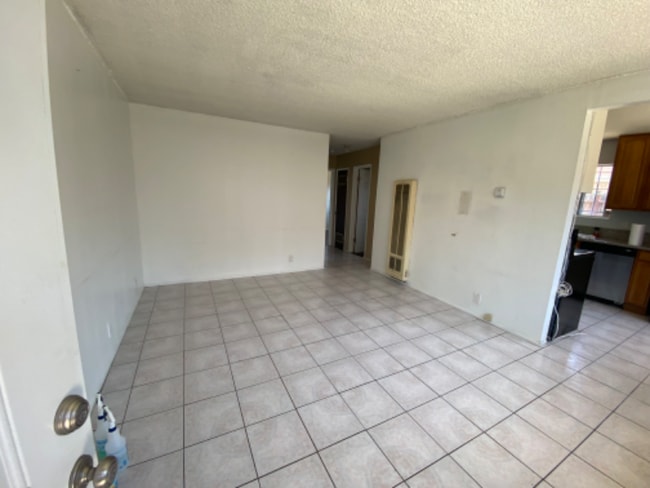 Building Photo - 1356 63rd Ave