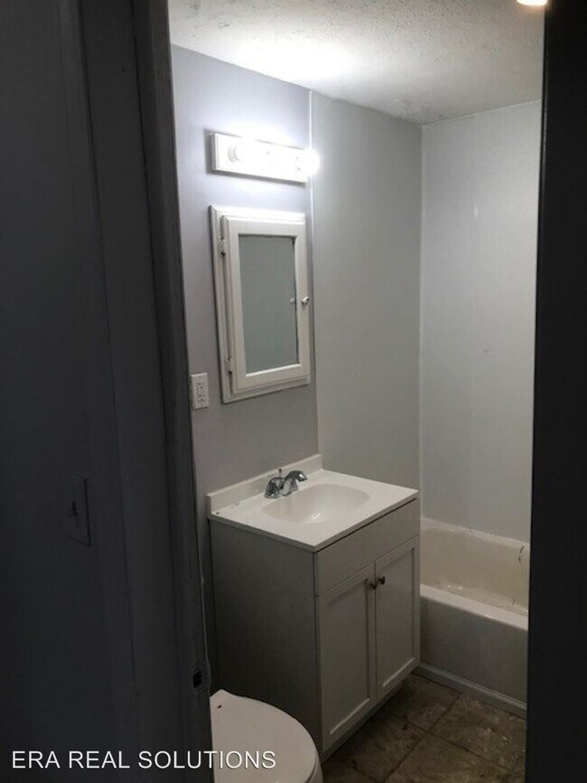 Foto del edificio - 854 Regina Ct