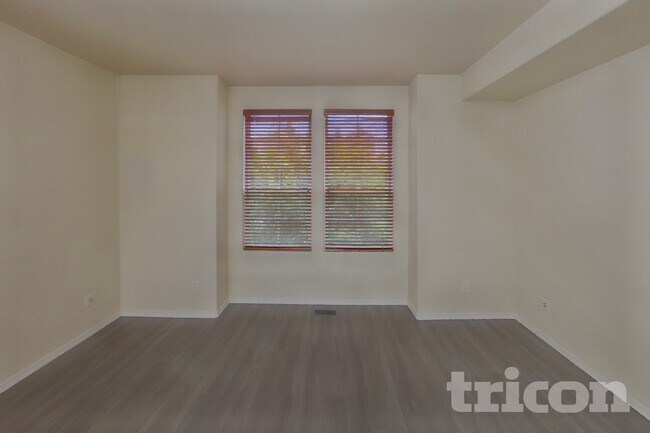 Foto del edificio - 7147 Silverwind Cir