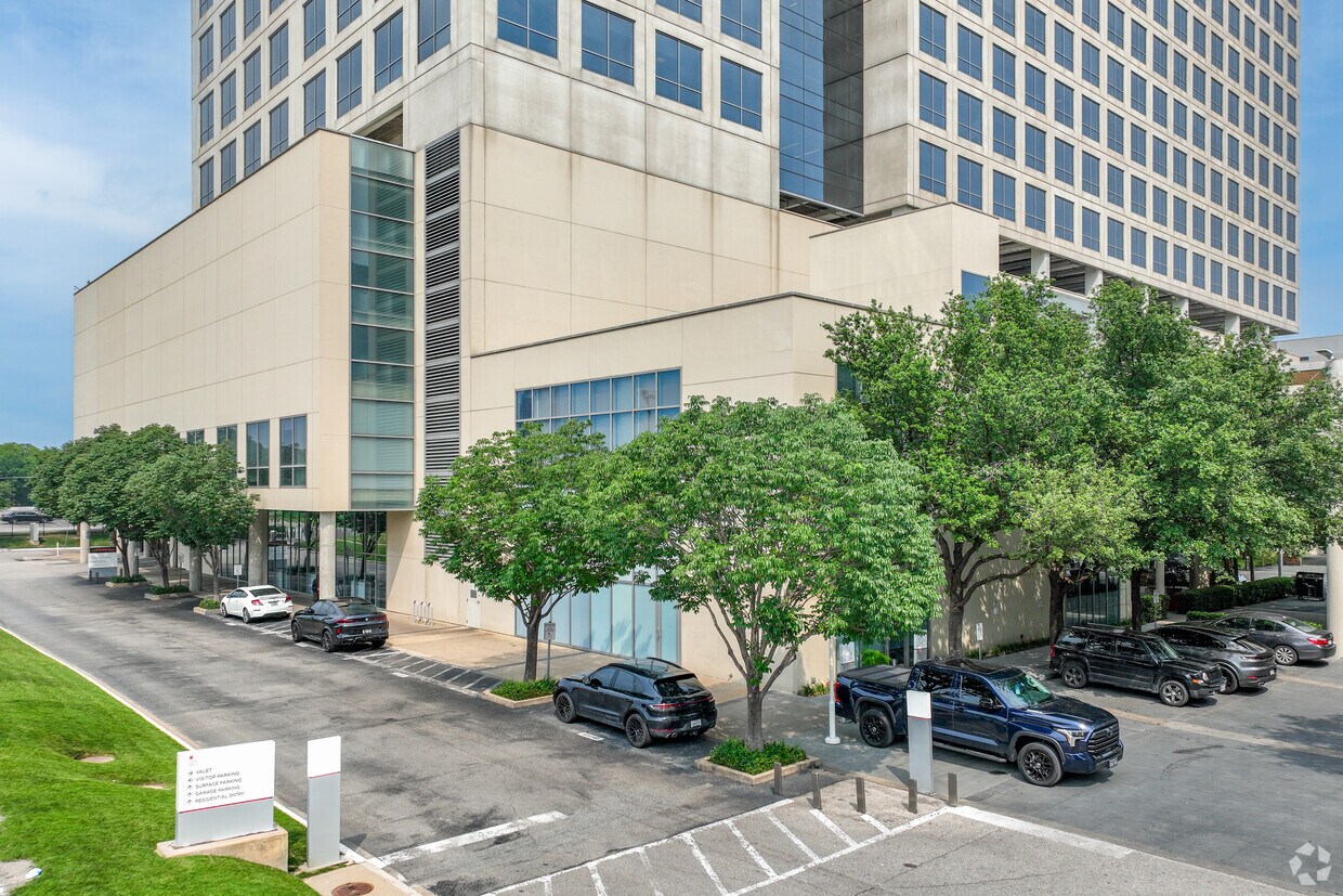 Primary Photo - One Arts Plaza