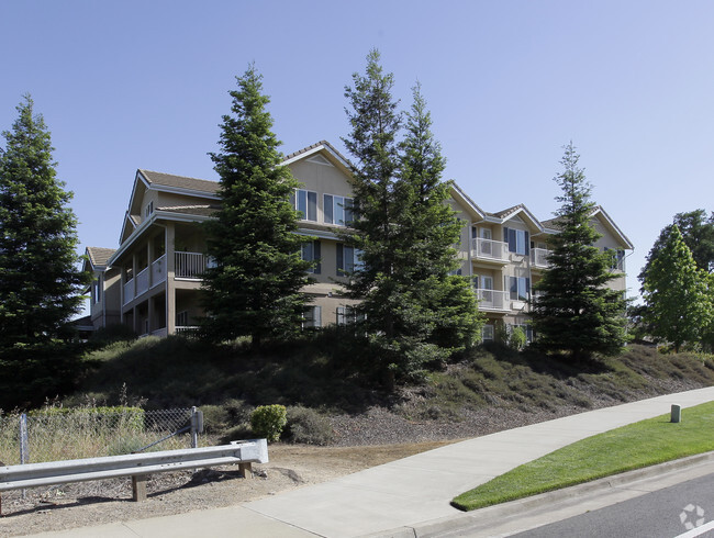 Foto del edificio - Truewood by Merrill, Roseville