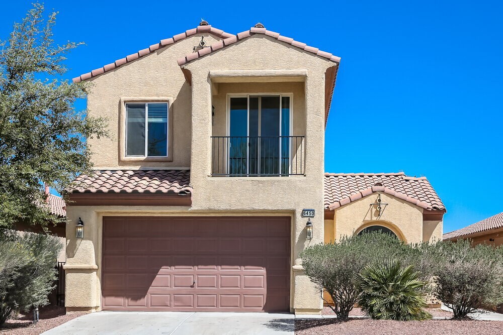Primary Photo - 6450 Button Quail St