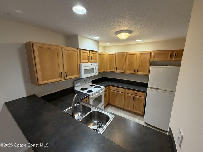 Foto del edificio - 1626 Mason Terrace