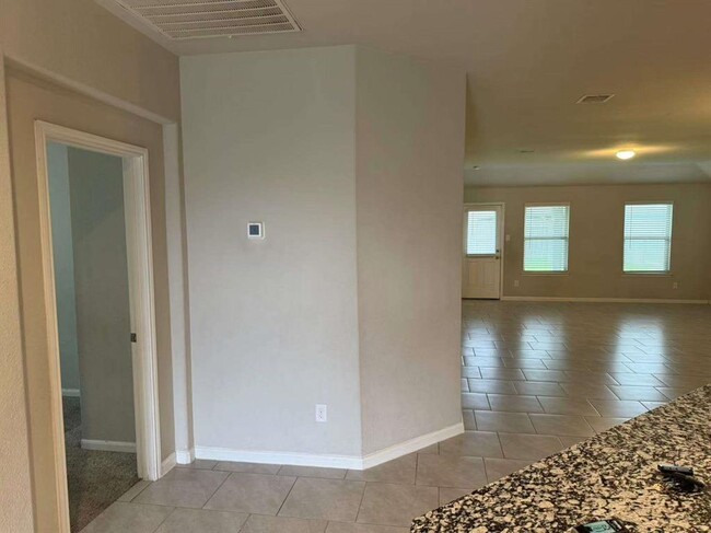 Building Photo - 29714 Foliage Ln