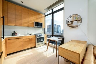 Building Photo - 10 Provost St