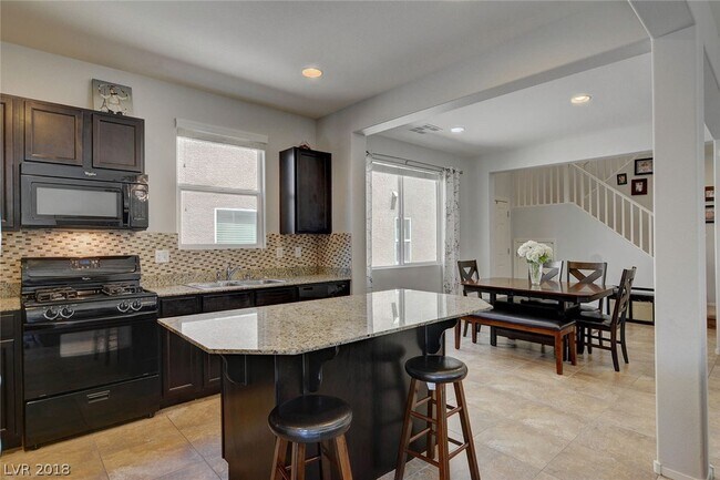 Kitchen - 10826 Hunters Green Ave