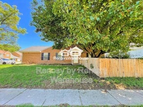 Building Photo - 2801 Leeds Ct