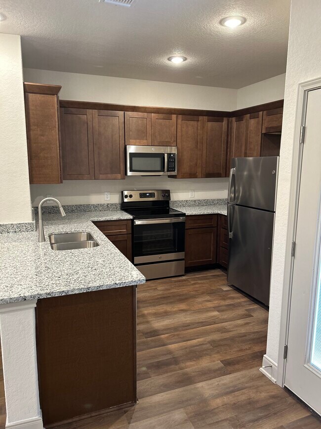 Building Photo - 13522 Tulipwood Nook
