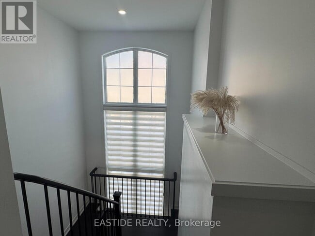 Photo du bâtiment - 29 Avonmore Trail