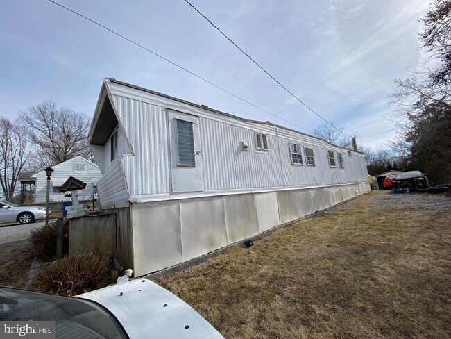 Building Photo - 15117 National Pike