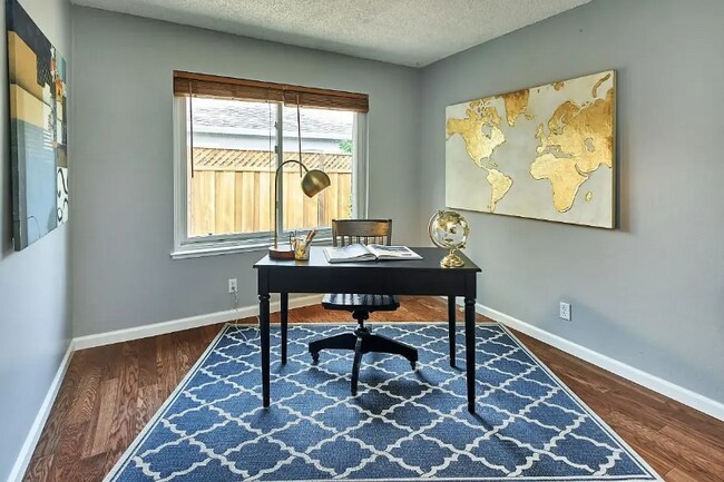 Foto del edificio - 313 Oakberry Way