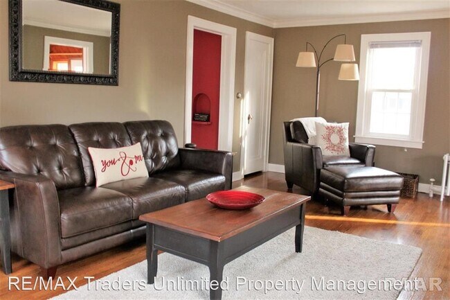 Foto del edificio - 2 br, 2 bath House - 1512 E Kelly Ave.