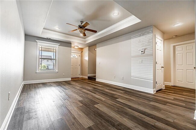 Foto del edificio - 808 Baker St NW