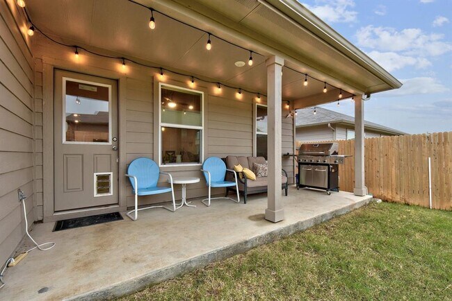 Building Photo - 6012 Xene Dr