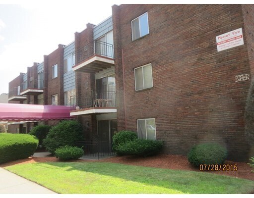 Foto del edificio - 426 Pleasant St