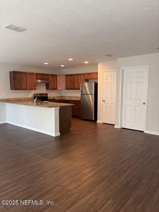 Building Photo - 8018 Hastings St