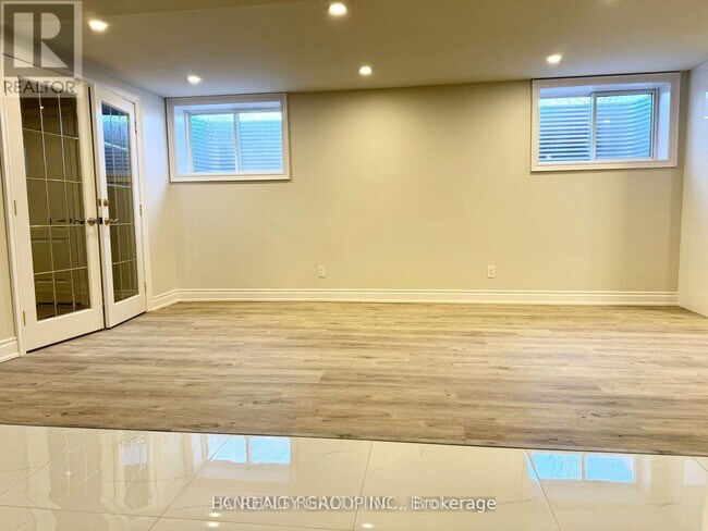 Photo du bâtiment - 2 Barker Ct