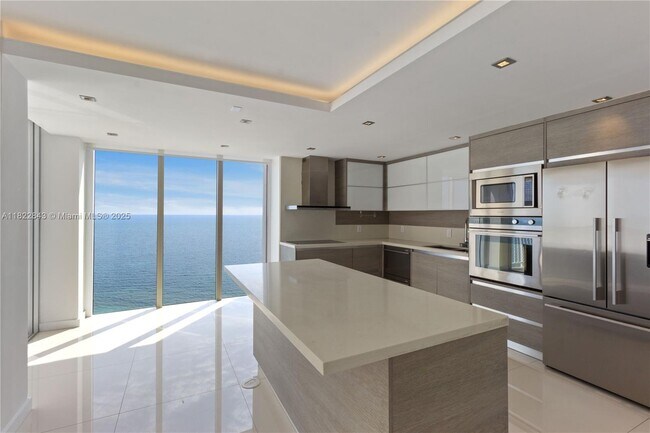 Foto del edificio - 881 Ocean Dr