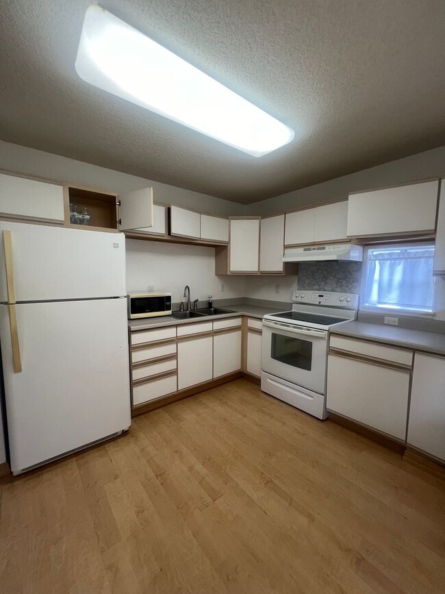 Building Photo - 1 Bed 1 Bath 2 Parking in Mililani