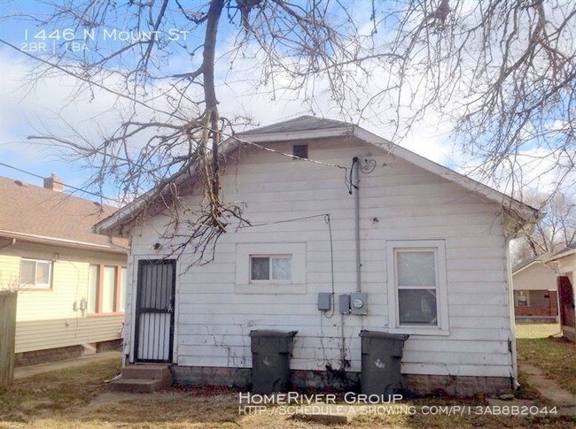 Building Photo - 1446 N Mount St