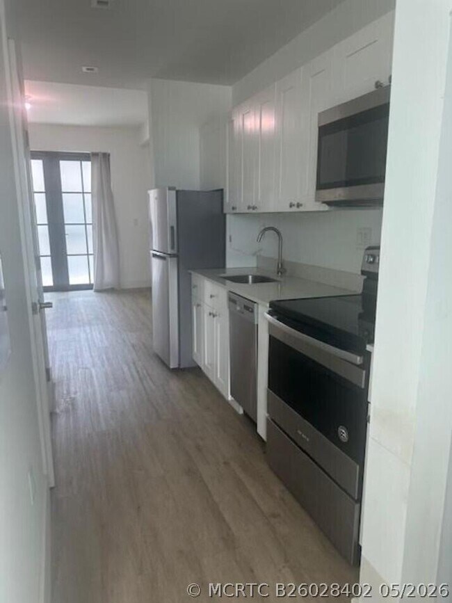 Foto del edificio - 4100 SW 64th Ave