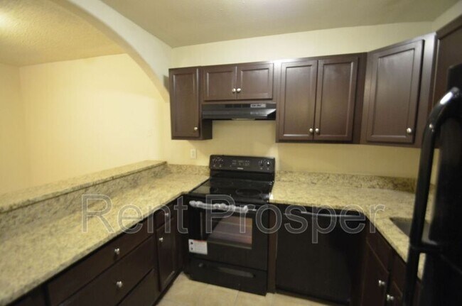 Foto del edificio - 7614 Forest City Rd