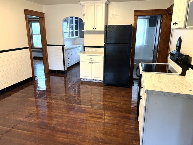 Foto del edificio - 271 Everett St