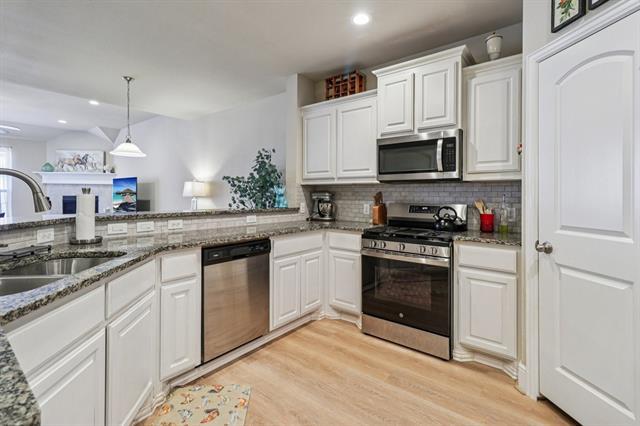 Foto del edificio - 5616 Broad Bay Ln