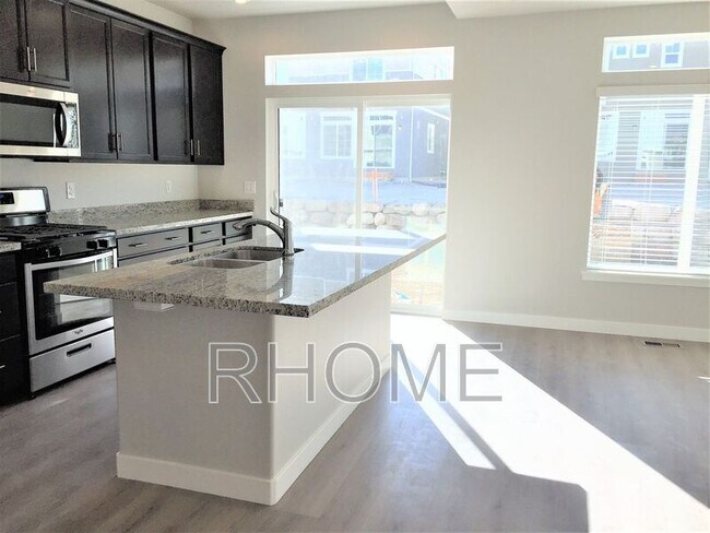 Foto del edificio - 2527 N Wallace Way